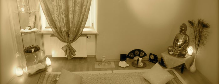 Venudia Tantra & Wellness Massage Institut is one of AUX.