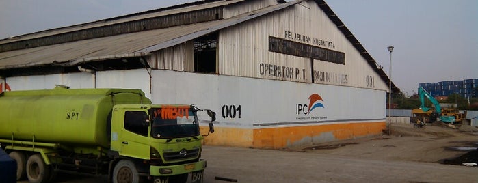 Kade 001 Port of Tanjung Priok is one of All venue's by me.
