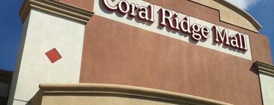 Coral Ridge Mall is one of Locais curtidos por Tammy.