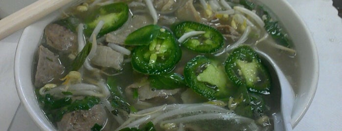 Golden Star Vietnamese Restaurant is one of The 15 Best Places for Pho in San Francisco.