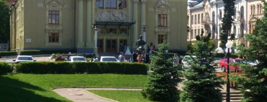Theatre Square is one of Free WIFI ZONE in Chernivtsi.