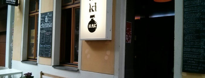 Chinaski Bar is one of Posti che sono piaciuti a Marina Noelia.