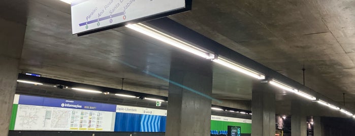 Estação Liberdade (Metrô) is one of América.