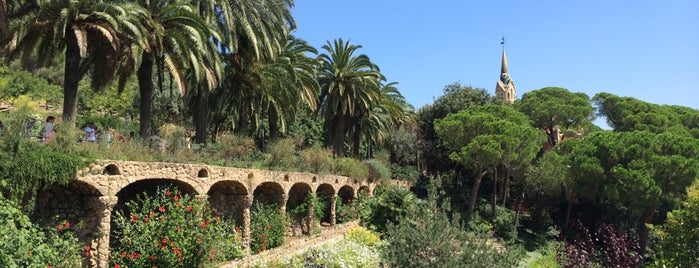Parque Güell is one of Top 10 Unmissables in Barcelona.
