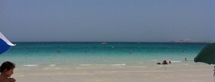 Sheraton Beach is one of Lieux qui ont plu à Abdull.