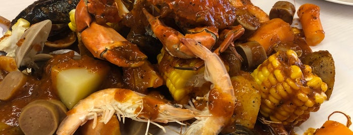 Dancing Crab is one of Bandung Kuliner.