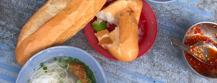 Bánh Canh Chả Cá Bà Triệu is one of Nha trang.