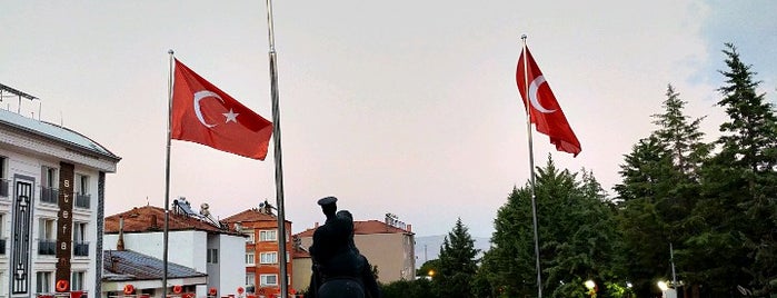 Kocapınar Parkı is one of Orte, die Ahmet gefallen.