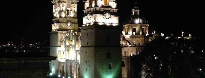 El Campanario Bar-Café is one of Morelia.