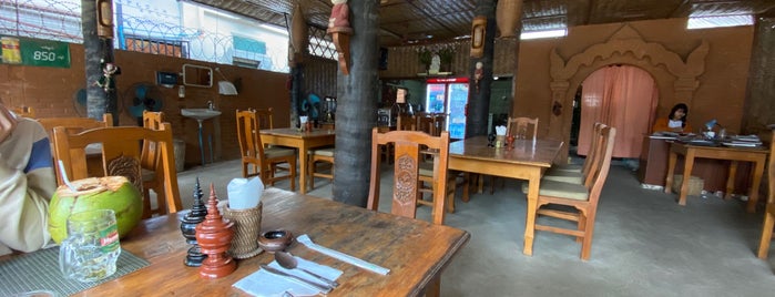 A Little Bit Of Bagan Restaurant & Bar is one of Ratchayothin - Chatuchak.