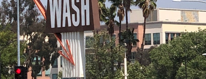 Lakeside Car Wash is one of SoCal list.
