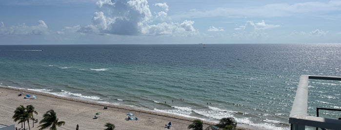 Hollywood Beach Marriott is one of HL Hotels Try.