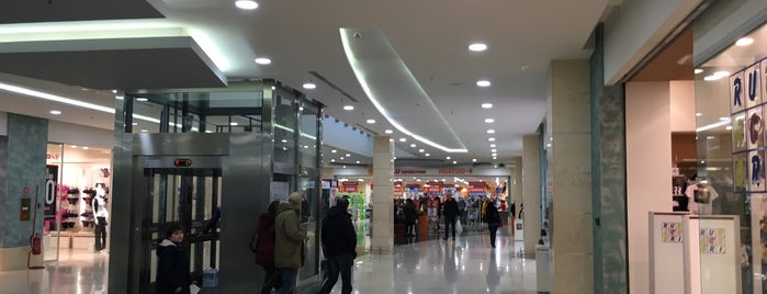 Centro Commerciale La Noce is one of Italia.