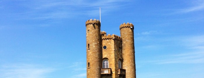 Broadway Tower is one of Sevgiさんの保存済みスポット.