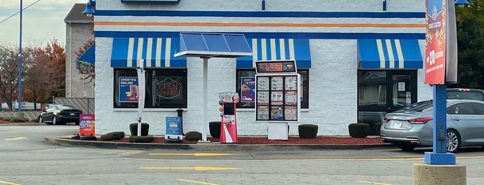 White Castle is one of fast food.