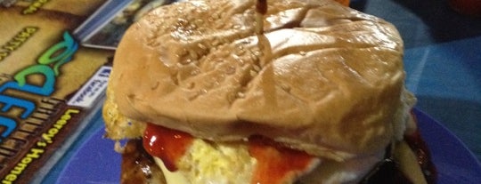 Leeroy's Homemade Grilled Burger is one of Posti salvati di Charlie.