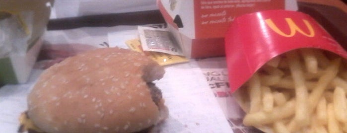 McDonald's is one of Leandro'nun Beğendiği Mekanlar.