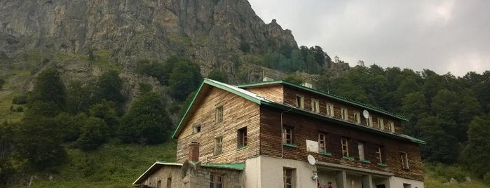 Mountain Lodge "Rai" is one of Хижи и заслони в България.
