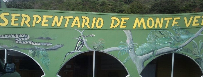 Serpentario de Monteverde is one of Lugares favoritos de Alberto.
