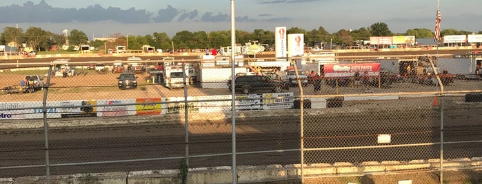 81 Speedway is one of Great places for Fun..