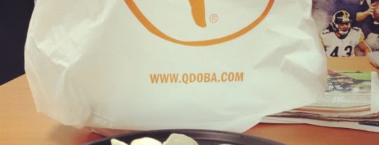 Qdoba Mexican Grill is one of Leeさんのお気に入りスポット.
