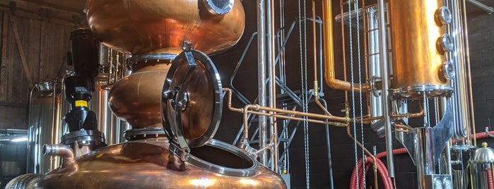 Big Machine Distillery & Tavern is one of TN Whiskey Trail.