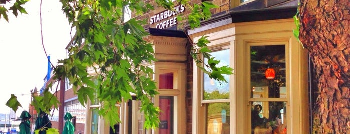 Starbucks is one of baroness kelli: сохраненные места.