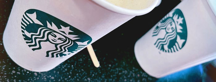 Starbucks is one of Café & Boulangerie.