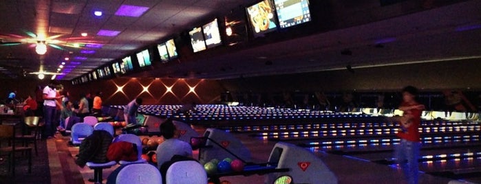 AMF Sawmill Lanes is one of Heidi’s Liked Places.
