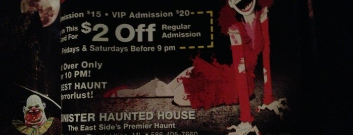 Sinister Haunted House is one of Favorite Haunted Houses.