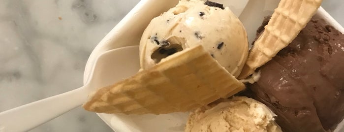 Jeni's Splendid Ice Creams is one of Amol’s Liked Places.