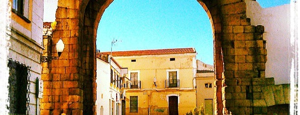 Arco de Trajano is one of ESPAÑA ★ Monumentos Patrimonio de la Humanidad ★.