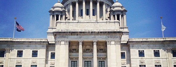 Rhode Island State House is one of All Caps.