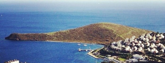 Bank ev sahil sitesi is one of Pelin'in Beğendiği Mekanlar.