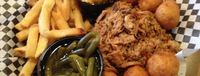 Checkered Pig BBQ is one of BBQ Road Trip List.