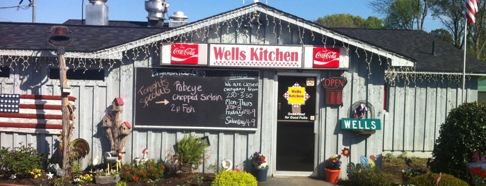 Wells Kitchen is one of Dirty South.