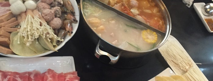 有骨气港式火锅店 Hot Pot Bone Essence is one of Food.