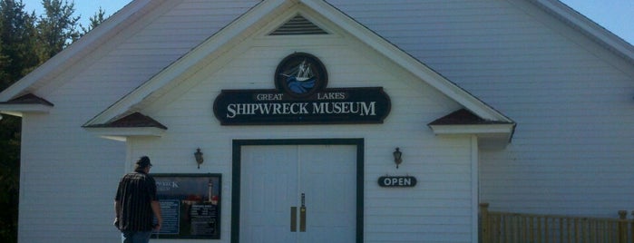 Great Lakes Shipwreck Museum is one of Lieux qui ont plu à Matt.