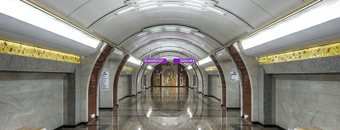 Метро «Бухарестская» is one of St. Petersburg Subway.
