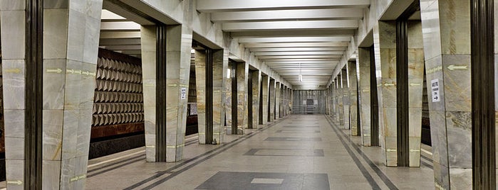 metro Medvedkovo is one of Московское метро | Moscow subway.