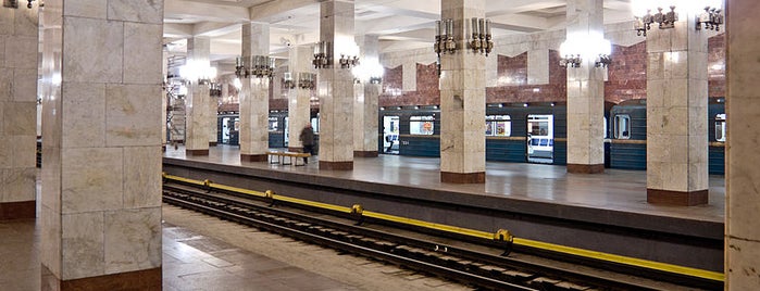 Metro Moskovskaya is one of Нижегородский Метрополитен.