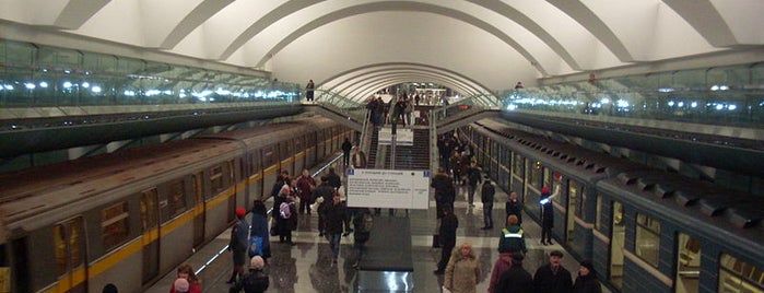 metro Zyablikovo is one of Люблинско-Дмитровская линия (10) - салатовая.