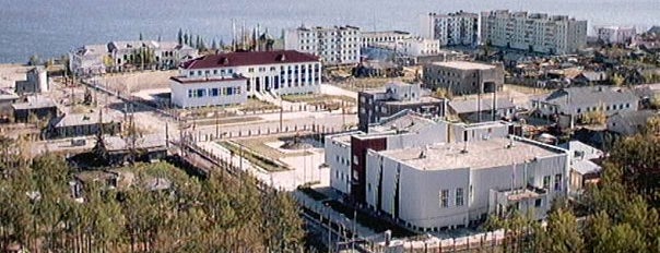 Покровск is one of Города республики Саха (Якутия).