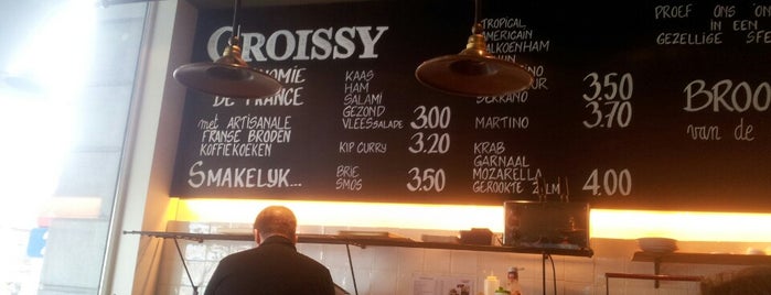 Croissy is one of สถานที่ที่ Yannovich ถูกใจ.