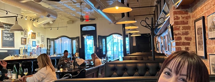 St. Roch Fine Oysters + Bar is one of Raleigh.