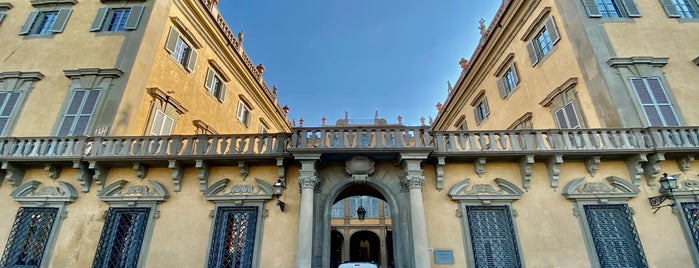 Palazzo Corsini is one of Museen.