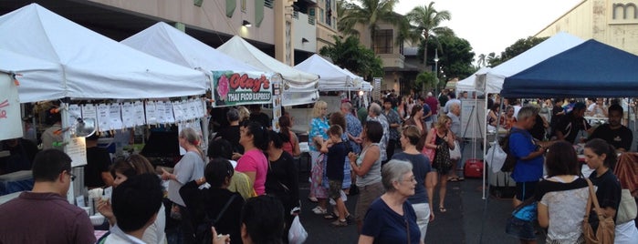 Kailua Farmers Market is one of Favorite Oahu haunts.