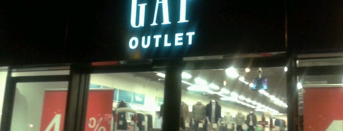 Gap Factory Store is one of Geoff.