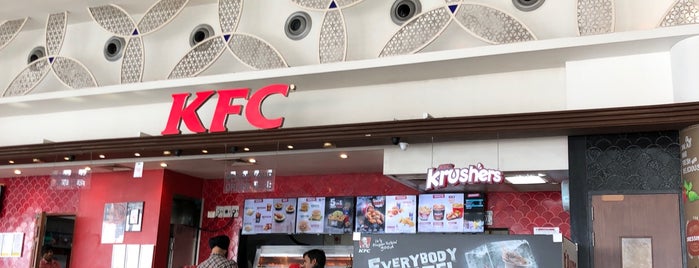 KFC is one of สถานที่ที่ A ถูกใจ.