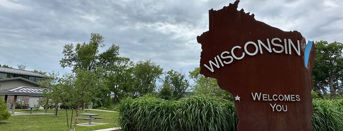 Wisconsin Welcome Center is one of Lacrosse.